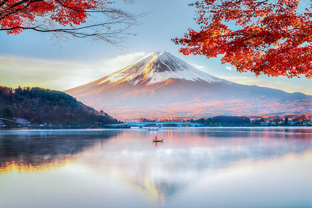 Mùa thu lá đỏ ở Nhật Bản 